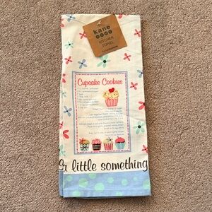 Kane Home Kitchen Towel with Cupcake Design